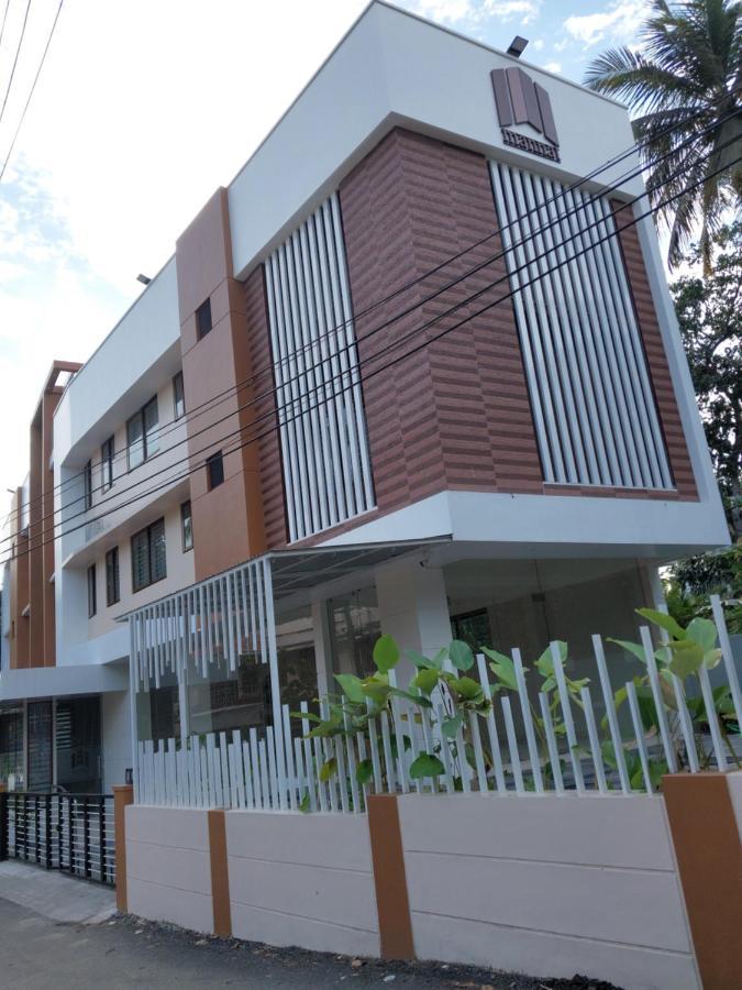 Hotel Mannat Residence Thiruvananthapuram Exterior foto