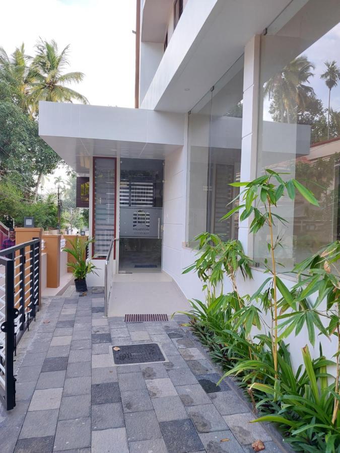 Hotel Mannat Residence Thiruvananthapuram Exterior foto